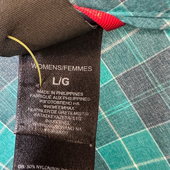 The North Face Women's Flannel Large Button Up Teal Blue Plaid Nylon Blend - Picture 4 of 5